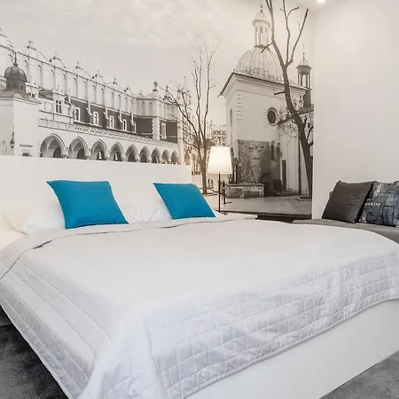 S.lem Boutique - Old Town Apartment
